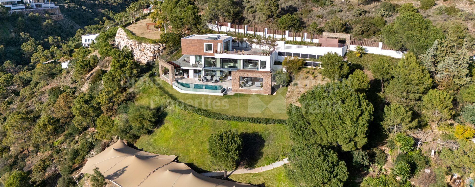Madroñal 72, moderne Villa mit Panoramablick in El Madroñal