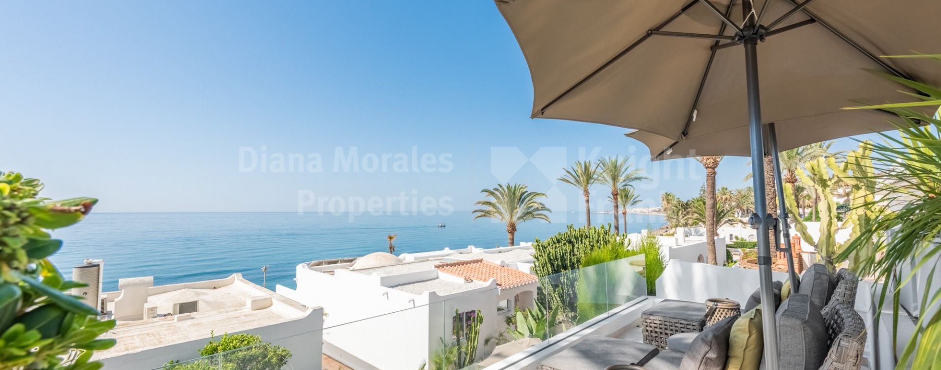 Oasis de Marbella, Elegante vivienda de diseño escandinavo en primera línea de playa