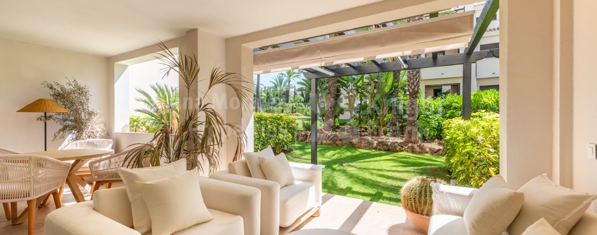 Planta baja en venta en La Medina de Banús