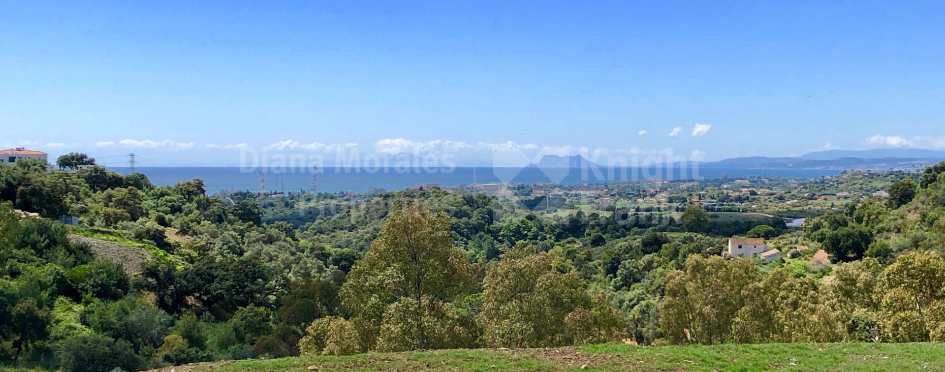La Panera, Terrain avec vue sur la mer à proximité de la ville d’Estepona
