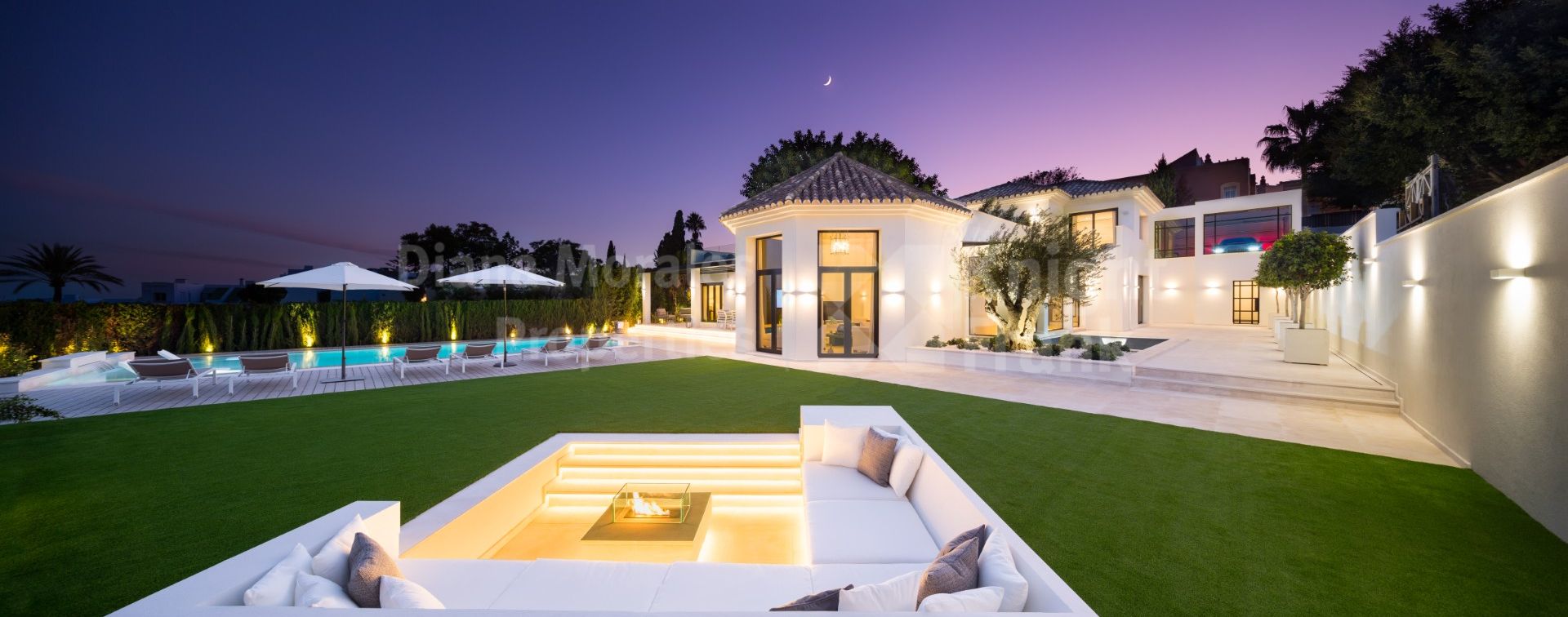 Aloha, Villa Alaya, casa contemporánea en primera linea de golf