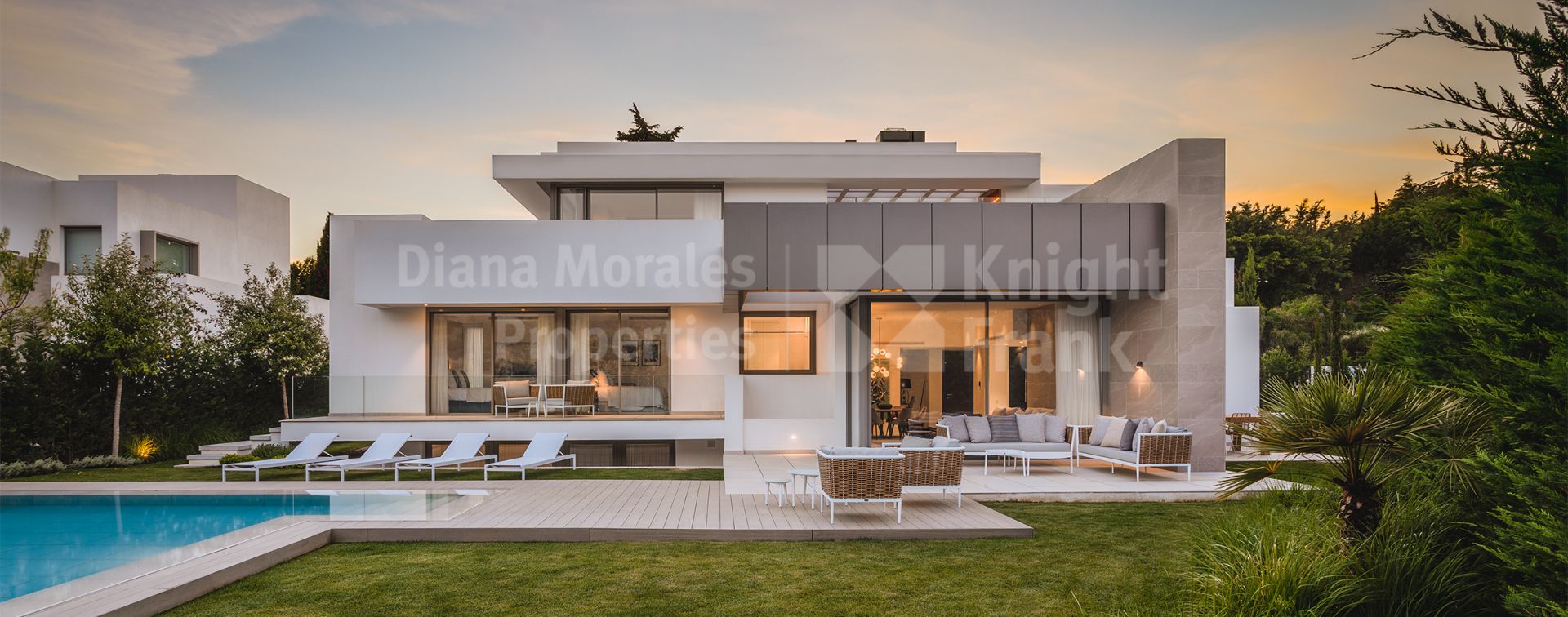 El Paraiso, Maison moderne et élégante de quatre chambres à coucher à Estepona Est