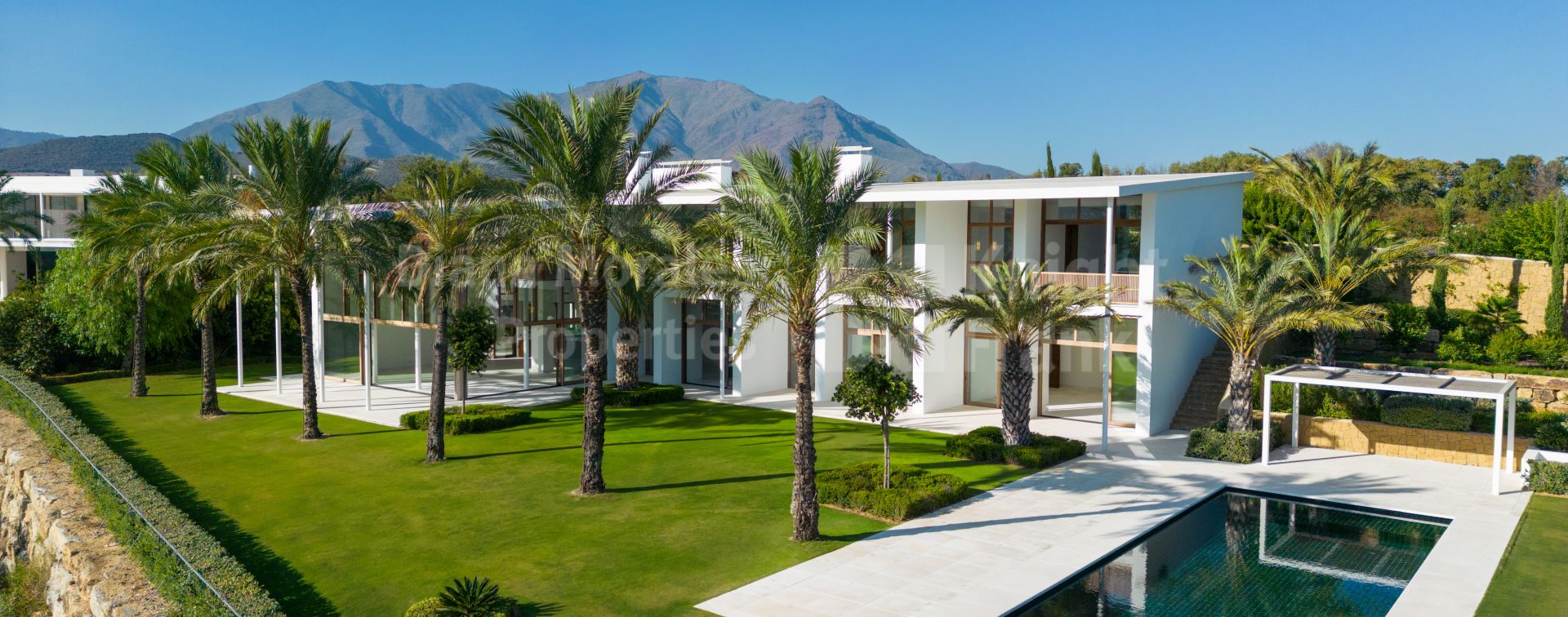 Finca Cortesin, Golfvilla mit sechs Schlafzimmern und großem Grundstück