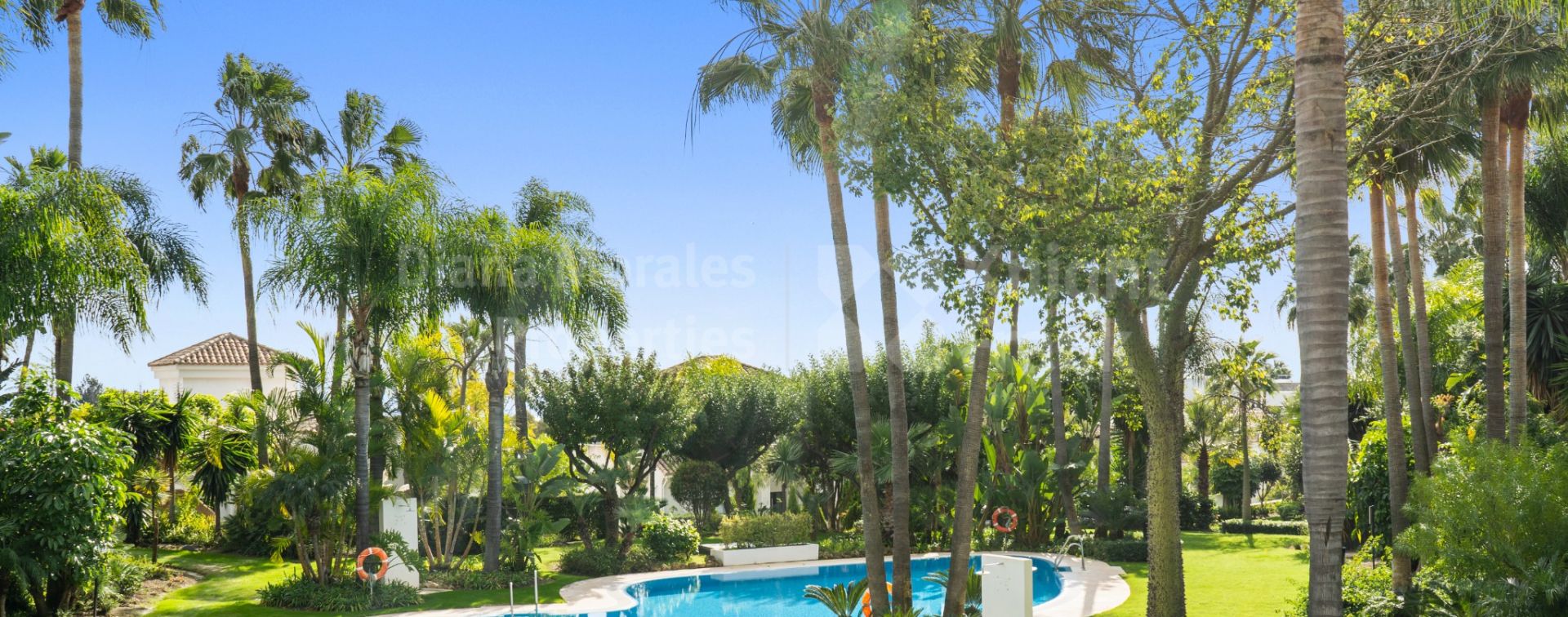 Lomas de Magna Marbella, Вилла на Золотой Миле в закрытом комплексе