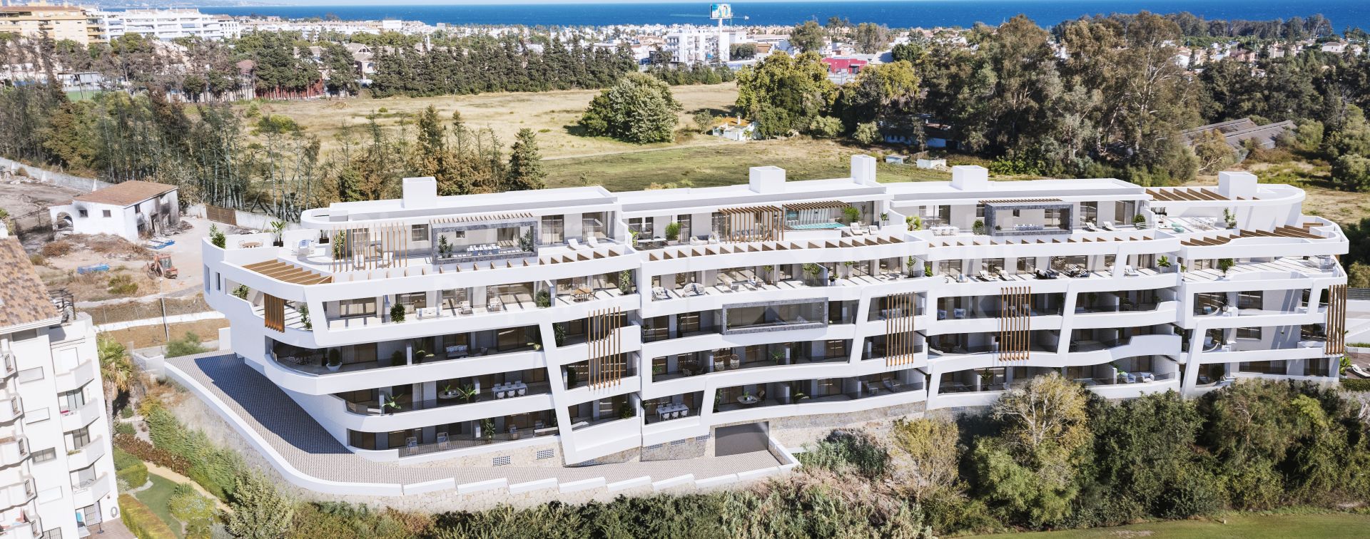 Guadalmina Alta, Wohnungen mit Blick auf das 16. Loch des Guadalmina Golfplatzes