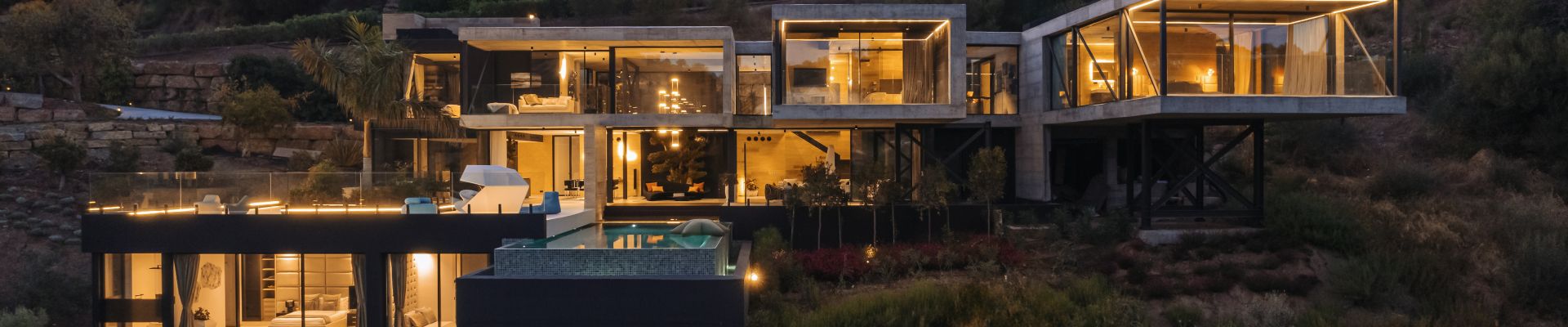 Modern luxury properties for sale in Marbella