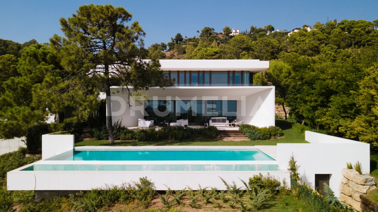 Herausragende High-End-Villa mit modernem Flair, La Reserva de Alcuzcuz, Benahavis