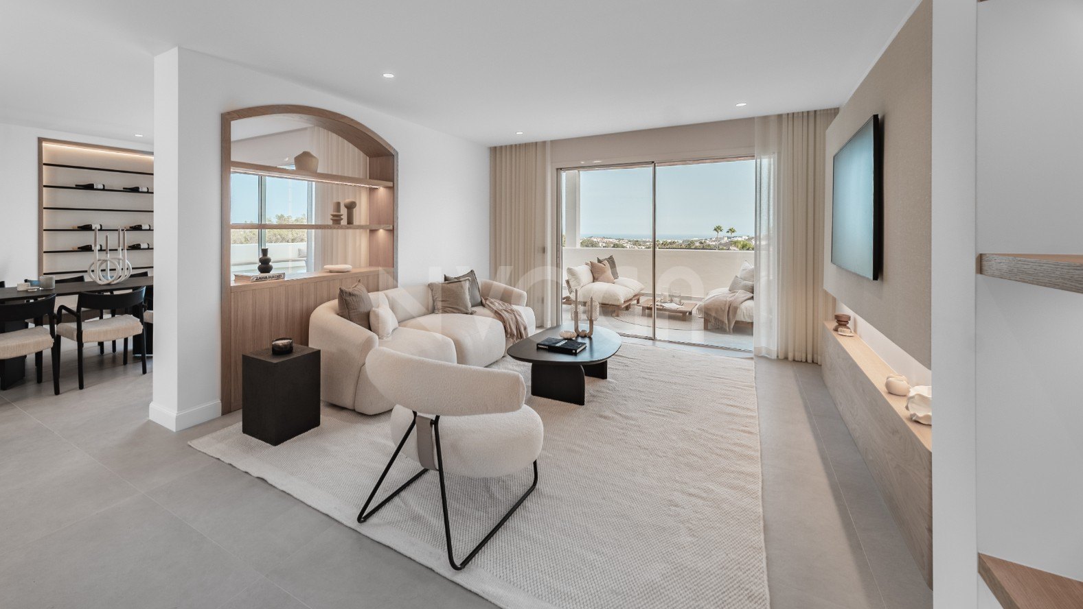 Exclusivo Dúplex Penthouse con Vistas Panorámicas Al Mar y Montaña en Nueva Andalucía