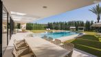 Los Monteros, Strandvilla von zwei der besten Architekturbüros Spaniens – AMES und A-cero.