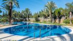 Wohnung im ersten Stock in La Medina de Banus