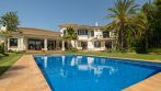 Frontline golf villa in La Zagaleta, Benahavis