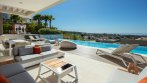 Nueva Andalucia, Belle maison dans la vallée du golf avec vue panoramique
