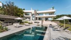 Villa with sea views in La Zagaleta for sale
