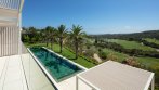 Finca Cortesin, Villa de style minimaliste près du terrain de golf