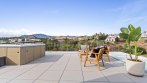 Moderne Villa mit freiem Blick und fließendem Design in La Resina Golf