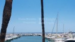 Exclusivo apartamento frente al puerto deportivo de Puerto Banus