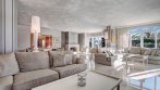 Villa orientada al suroeste con encanto mediterráneo en Guadalmina Baja