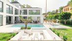 Lagomar, Villa Atenas, modern 4-bedroom house with basement for leisure in Nueva Andalucía