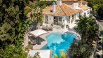 Herrojo 21, villa de luxe en première ligne de golf à El Herrojo Alto