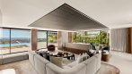 Sotogrande Alto, Moderna y luminosa villa de 6 dormitorios con vistas al golf y al mar