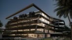 Estepona Centre, Dreizimmerwohnung im Erdgeschoss eines ultramodernen Gebäudes