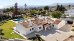 El Rosario, Villa La Serena, space, tranquillity and open views in an exceptional property in Marbella