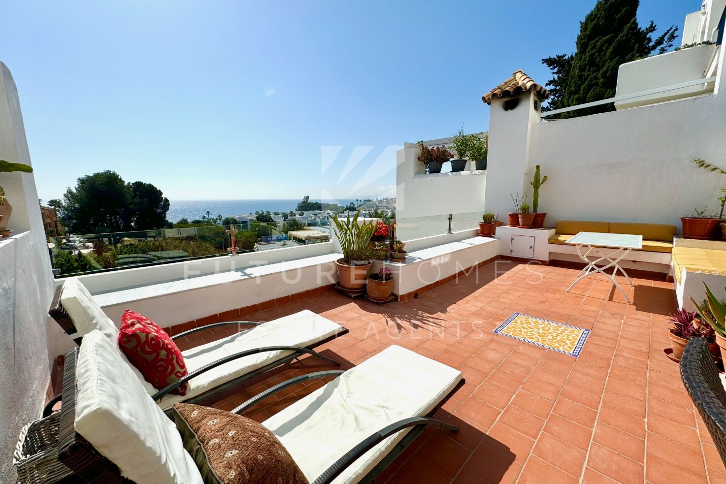 Stunning duplex for sale near Estepona port with superb sea views