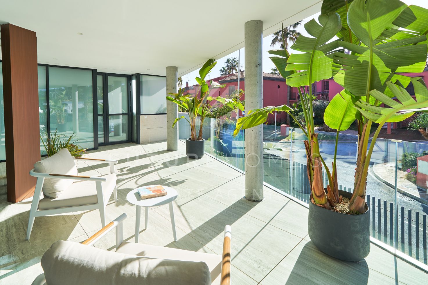 Lujoso apartamento de dos dormitorios en la residencia The Sapphire, Estepona Oeste