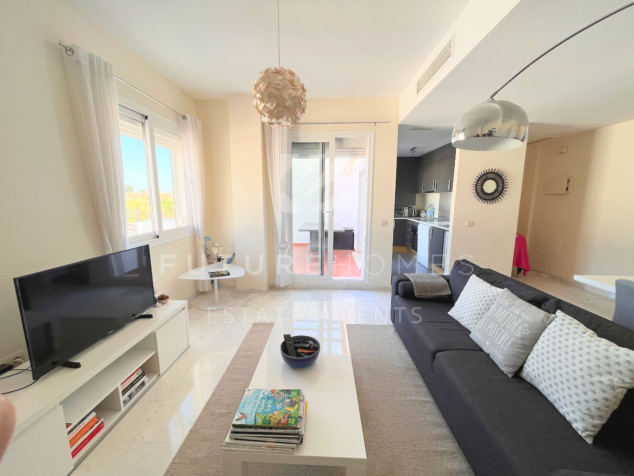 Spacious apartment for sale in Valle Romano, Estepona