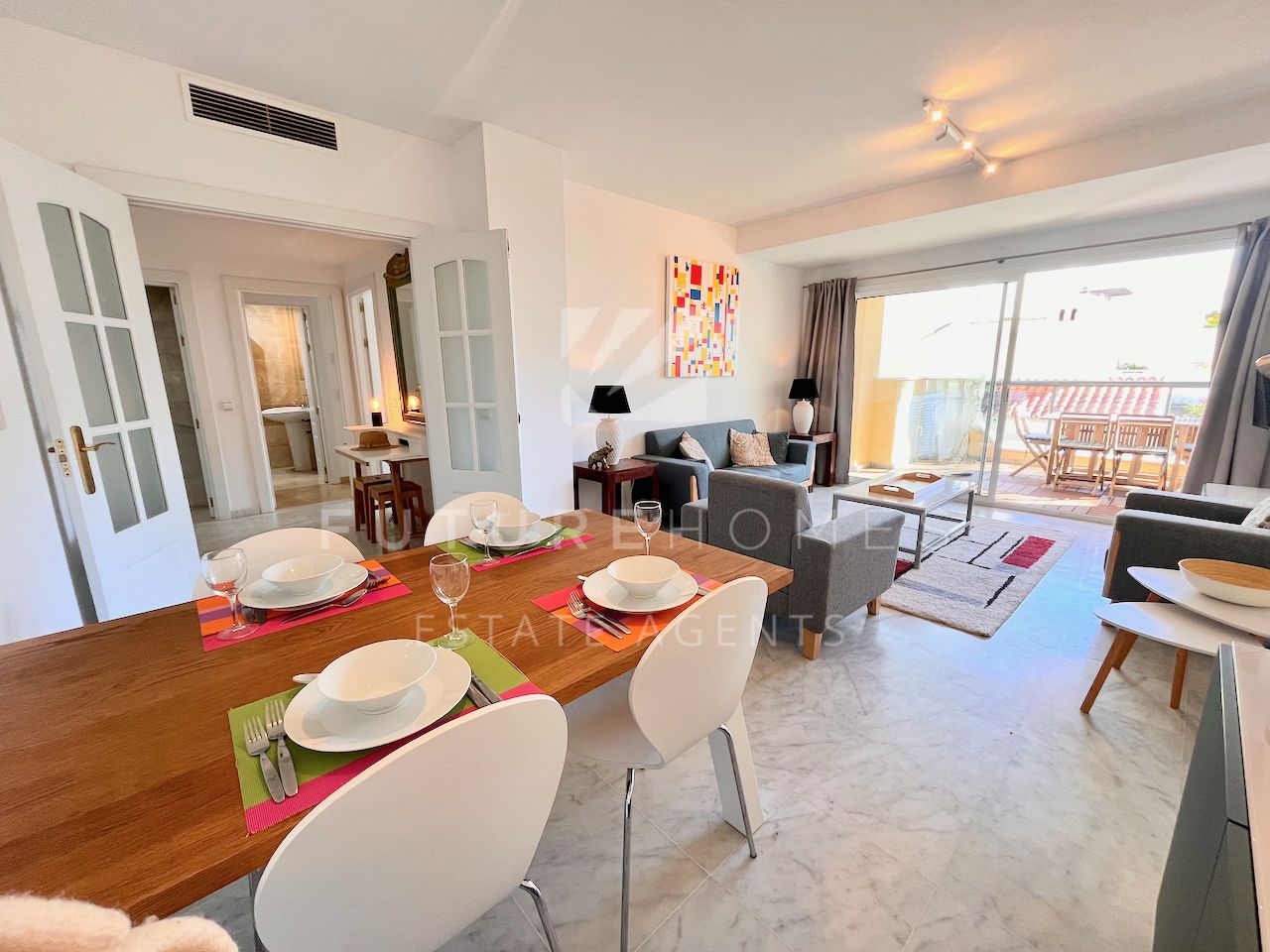 Immaculate apartment within frontline beach community overlooking Cristo Beach in Estepona