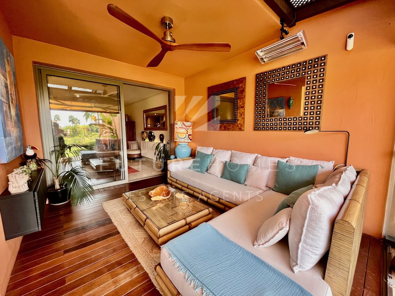 Immaculate ground floor apartment with west facing views and fantastic communal facilities in Estepona