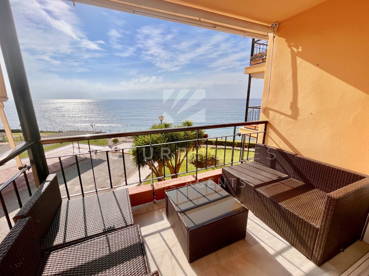 Front line beach in prime location.  Renovated apartment with great sea views.