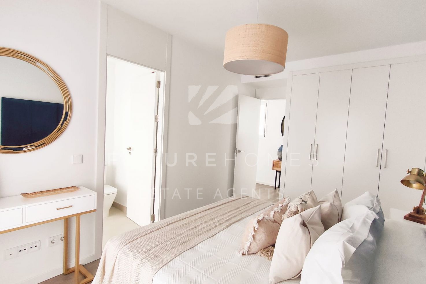Brand new 2 bedroom penthouse apartment 1km from the beach, West Estepona