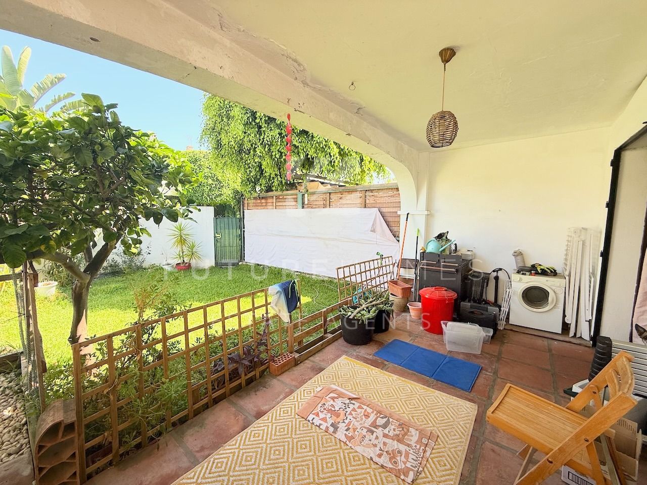Exclusive listing! Spacious townhouse with private garden in one of the best locations in Estepona town!