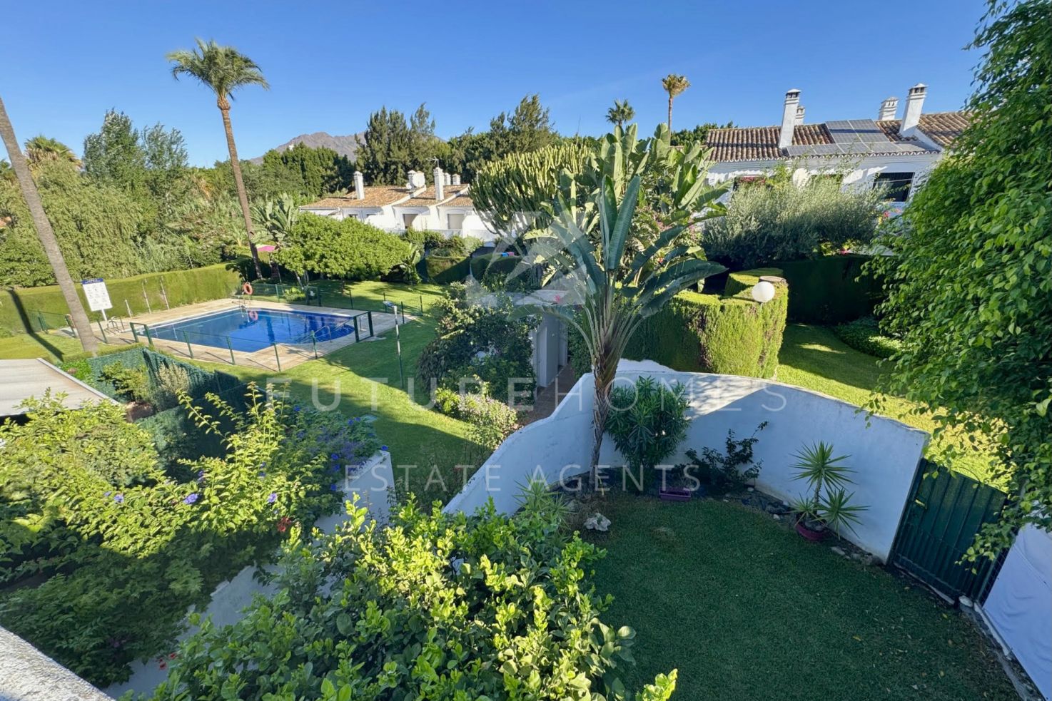 Exclusive listing! Spacious townhouse with private garden in one of the best locations in Estepona town!