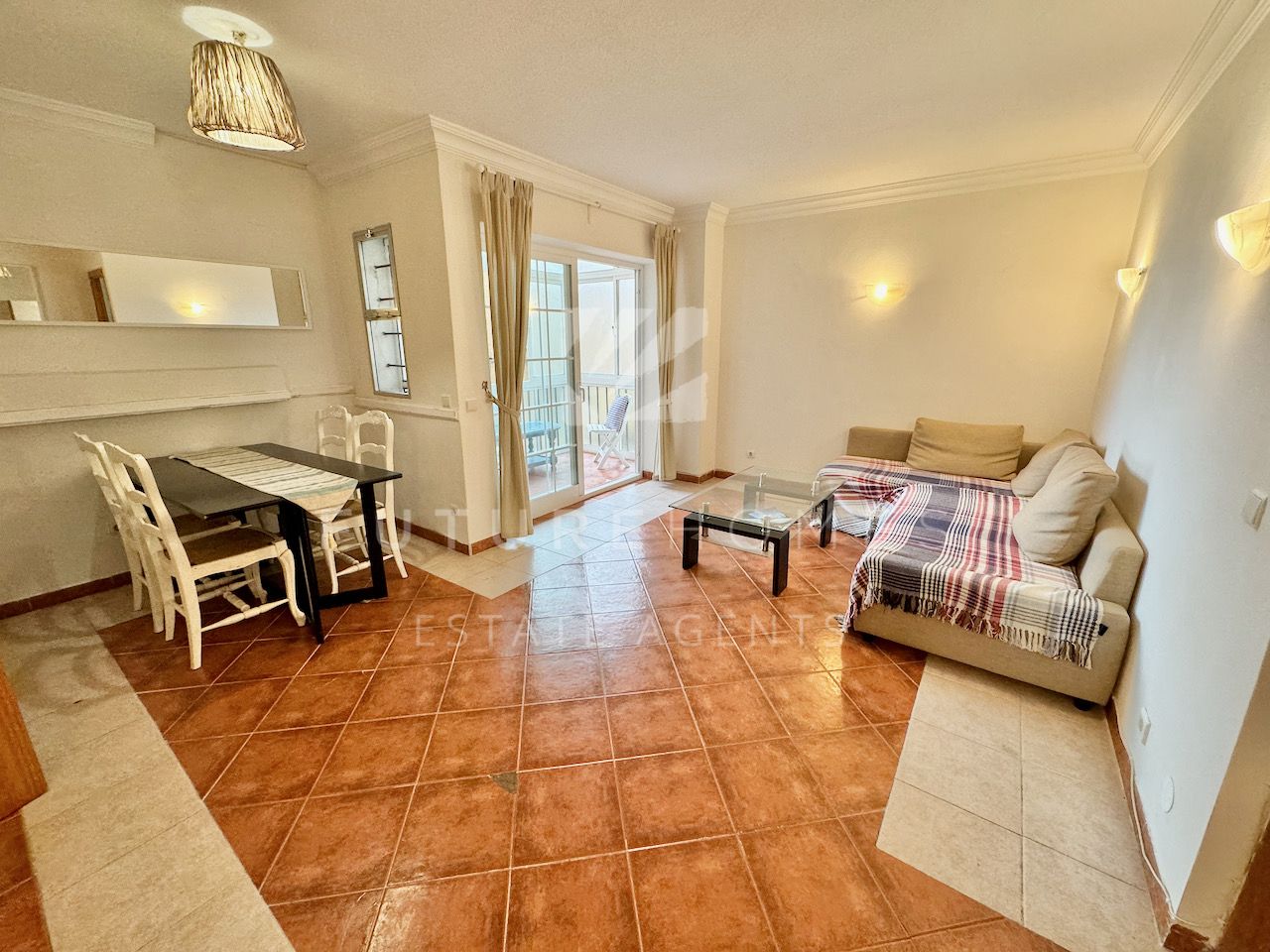 https://www.futurehomesspain.com/en-286-00701P_apartment-estepona+puerto-estepona.html