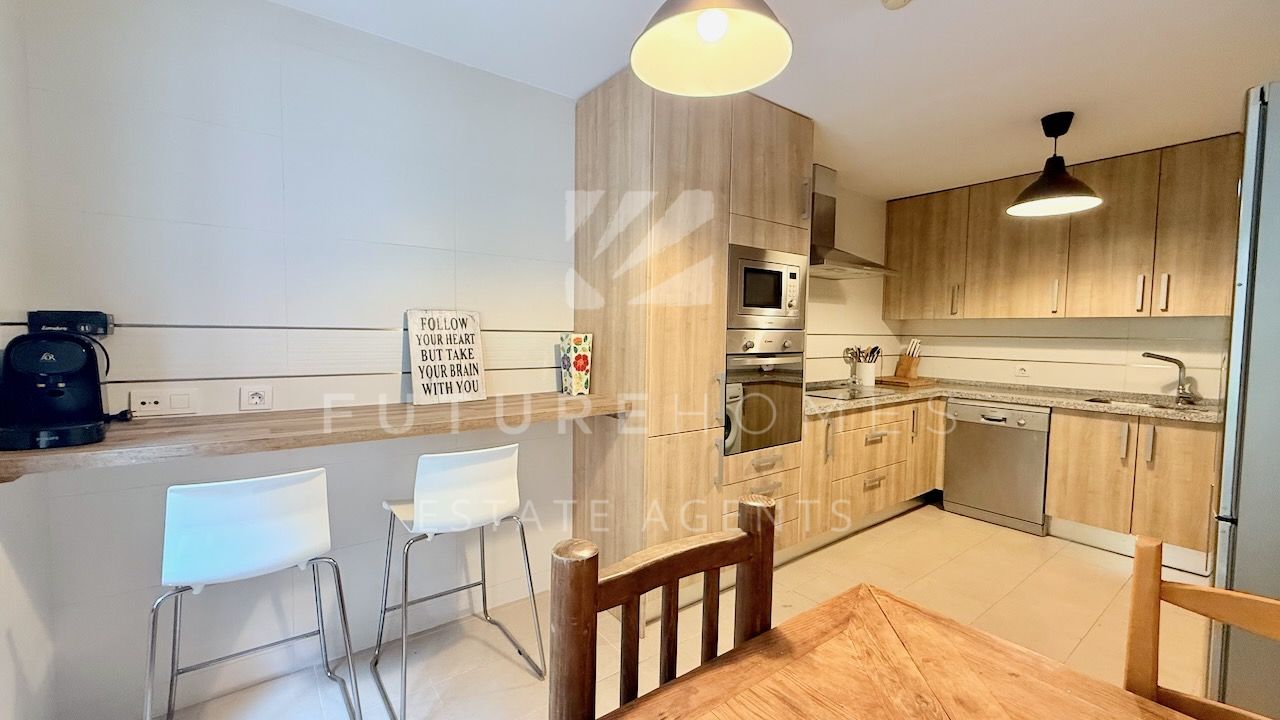 Spacious townhouse for sale in Villas de Santa Maria, Azata Golf, Estepona