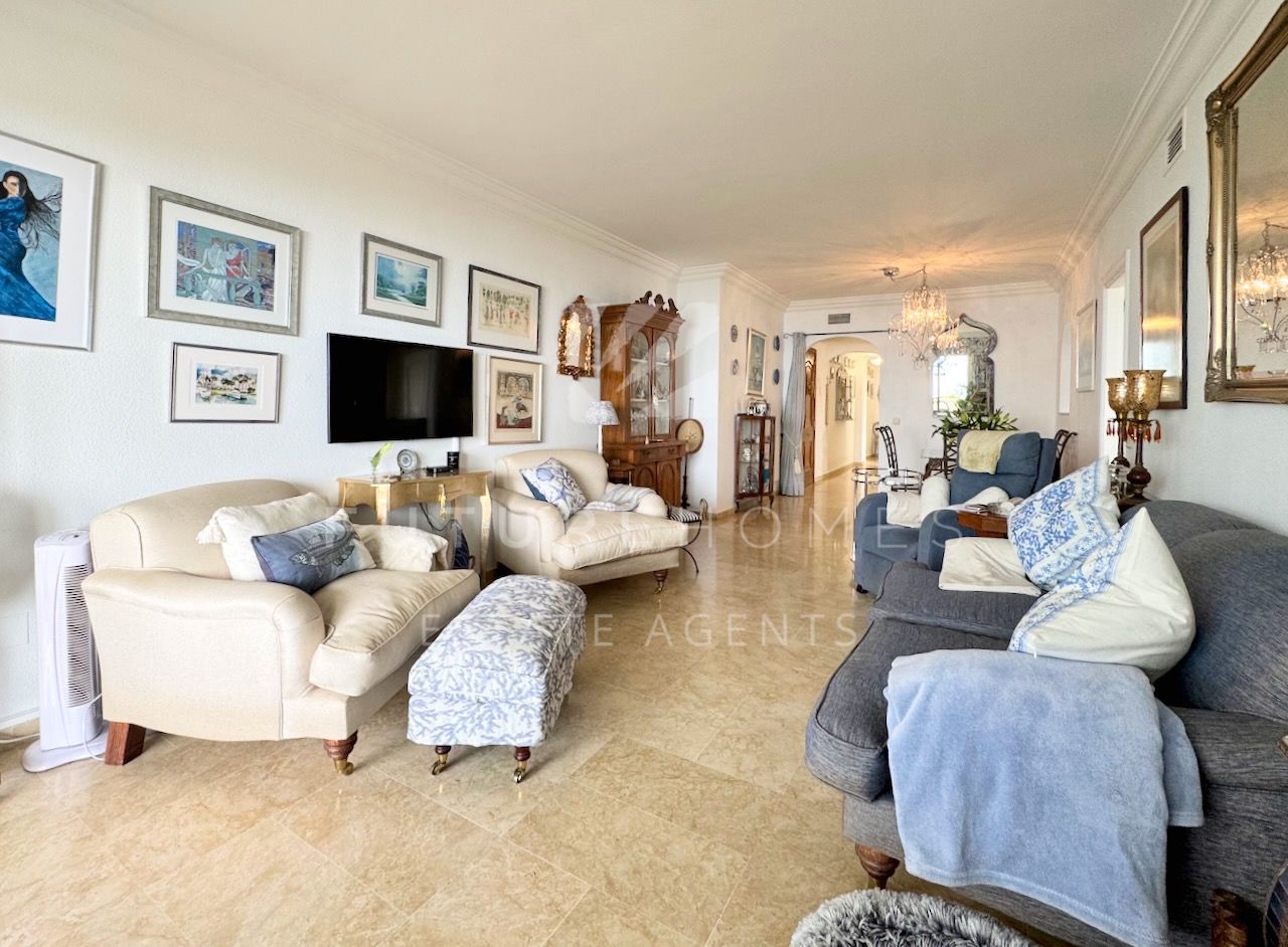 Three bedroom frontline beach apartment for sale in Marina Bay, Estepona