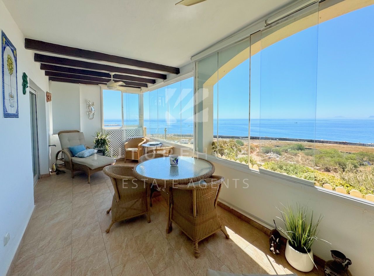 Three bedroom frontline beach apartment for sale in Marina Bay, Estepona
