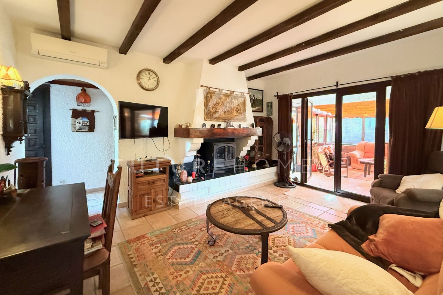 Charming Detached Villa For Sale in Don Pedro, Estepona