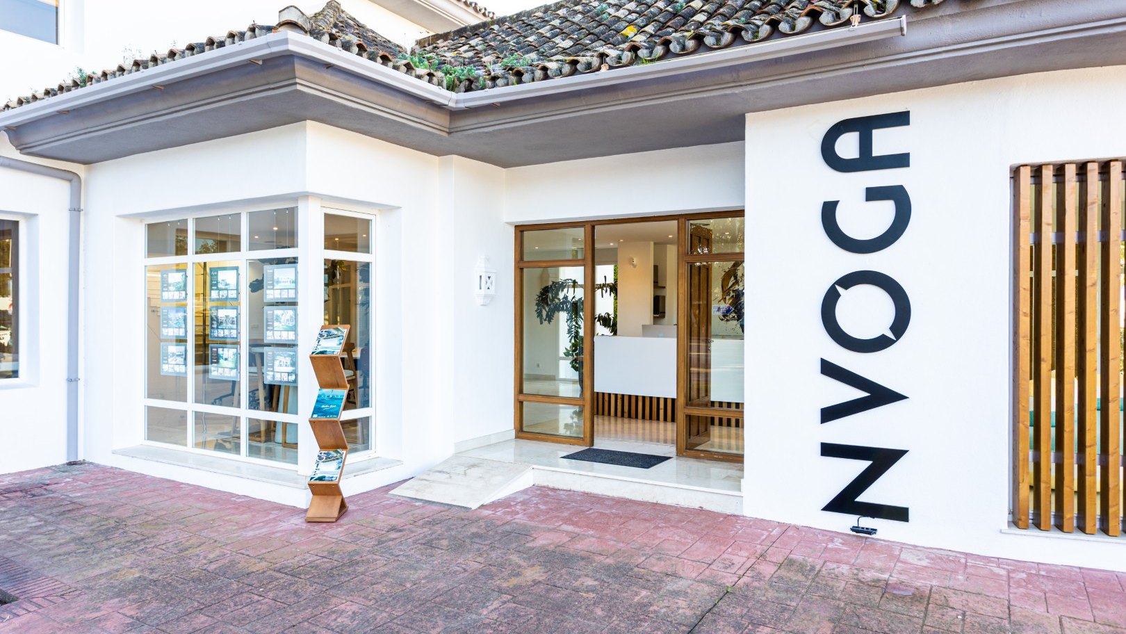 NVOGA-Marbella-Realty-Los-Monteros-Co.Working-Office (1)