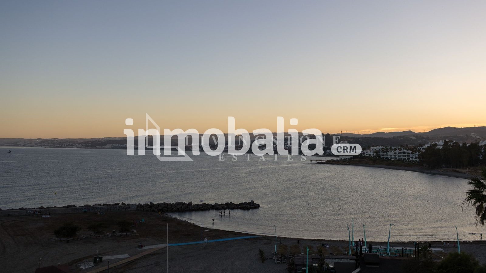 Exclusive Frontline Beach Apartment in Estepona Puerto –