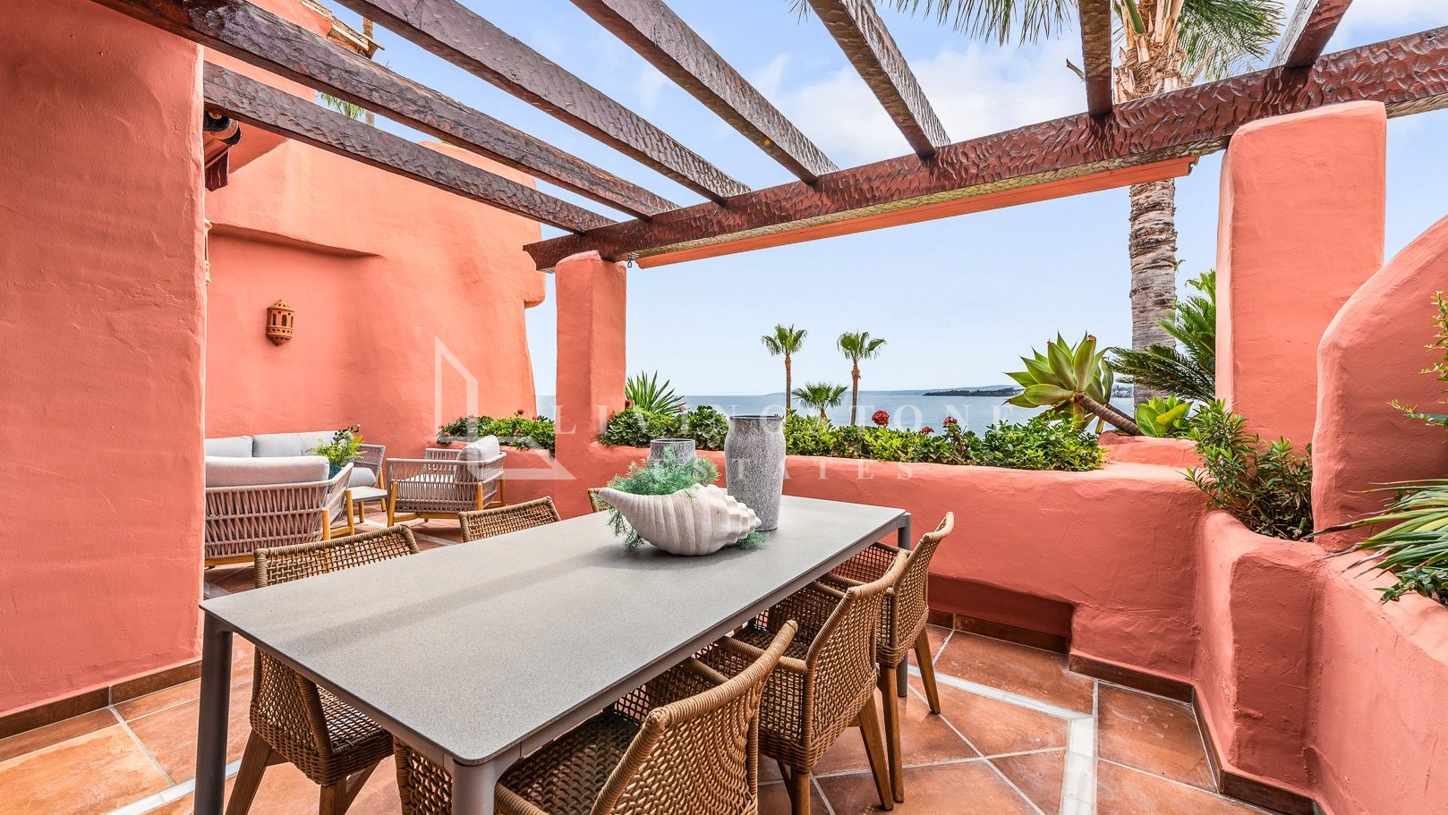 Appartement à louer En Cabo Bermejo, Estepona Est