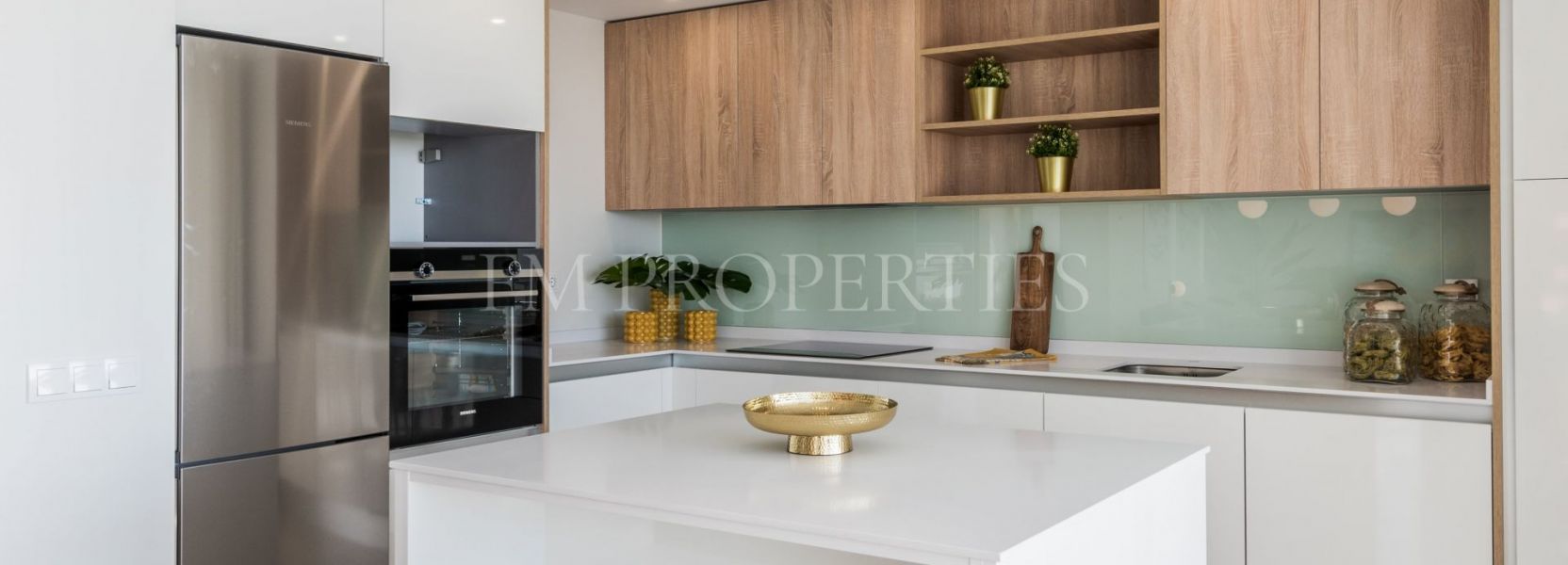 Apartment  in Cancelada, Estepona East, Estepona