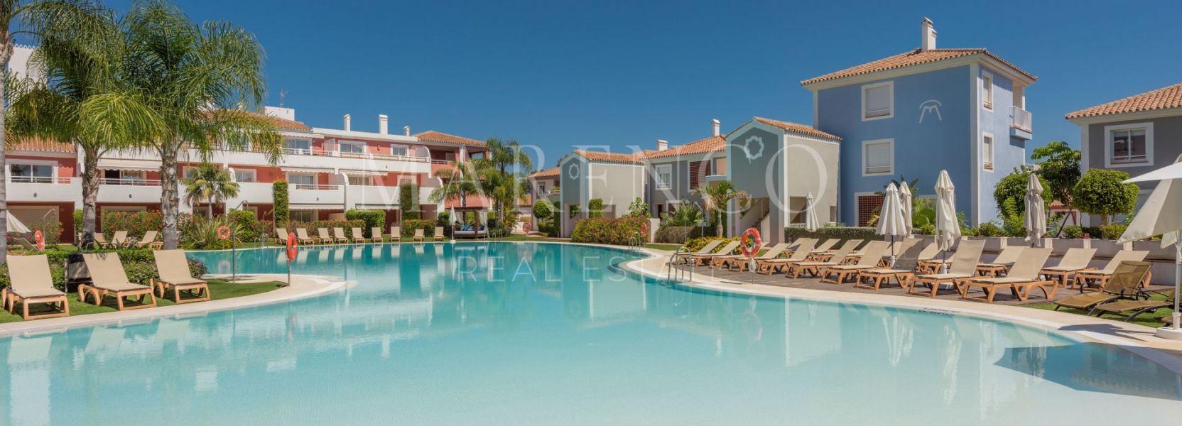 Maison de Ville à Diana Park, Estepona Est, Estepona