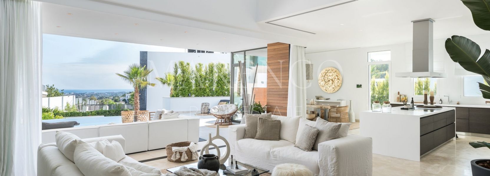 Villa  in Nueva Andalucia, Marbella