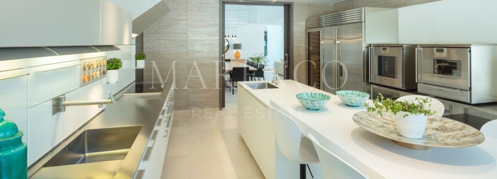 Villa  in Nueva Andalucia, Marbella