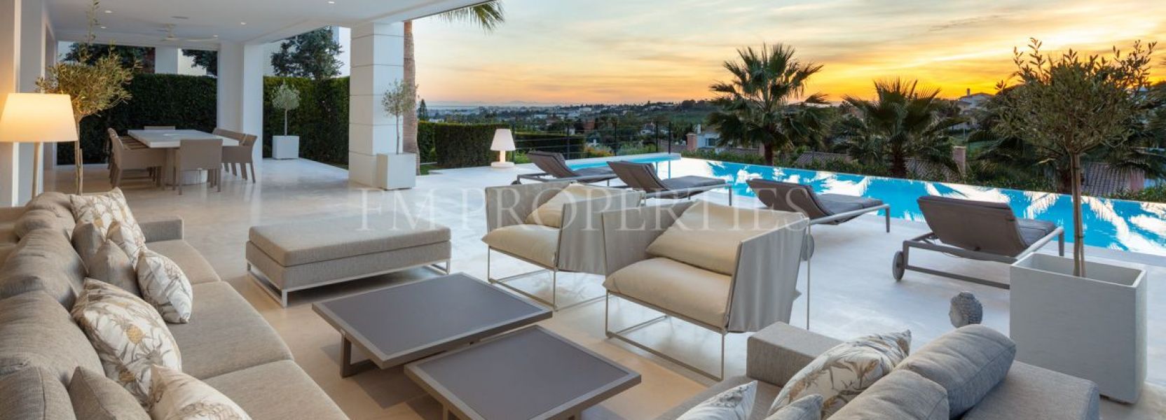 Villa  in Nueva Andalucia, Marbella