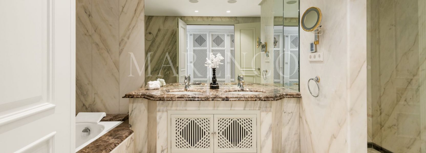 Appartement rez de chaussée  à La Morera, Marbella Est, Marbella