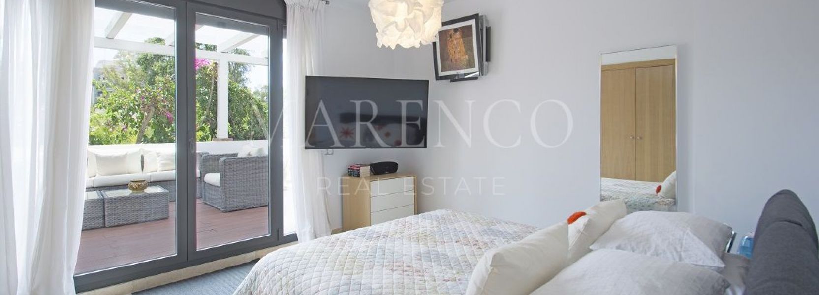 Einfamilienhaushälfte  in Nueva Andalucia, Marbella